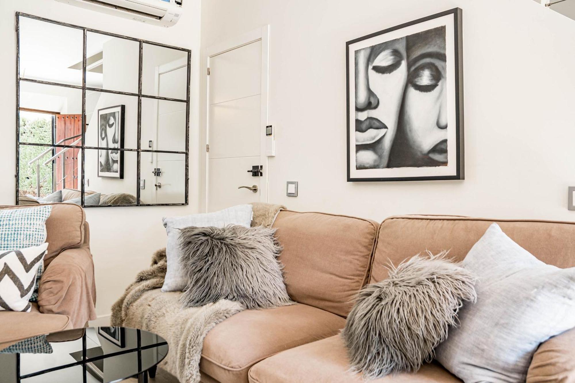 Scandinavian Style Townhouse In Nueva Andalucia Holiday home