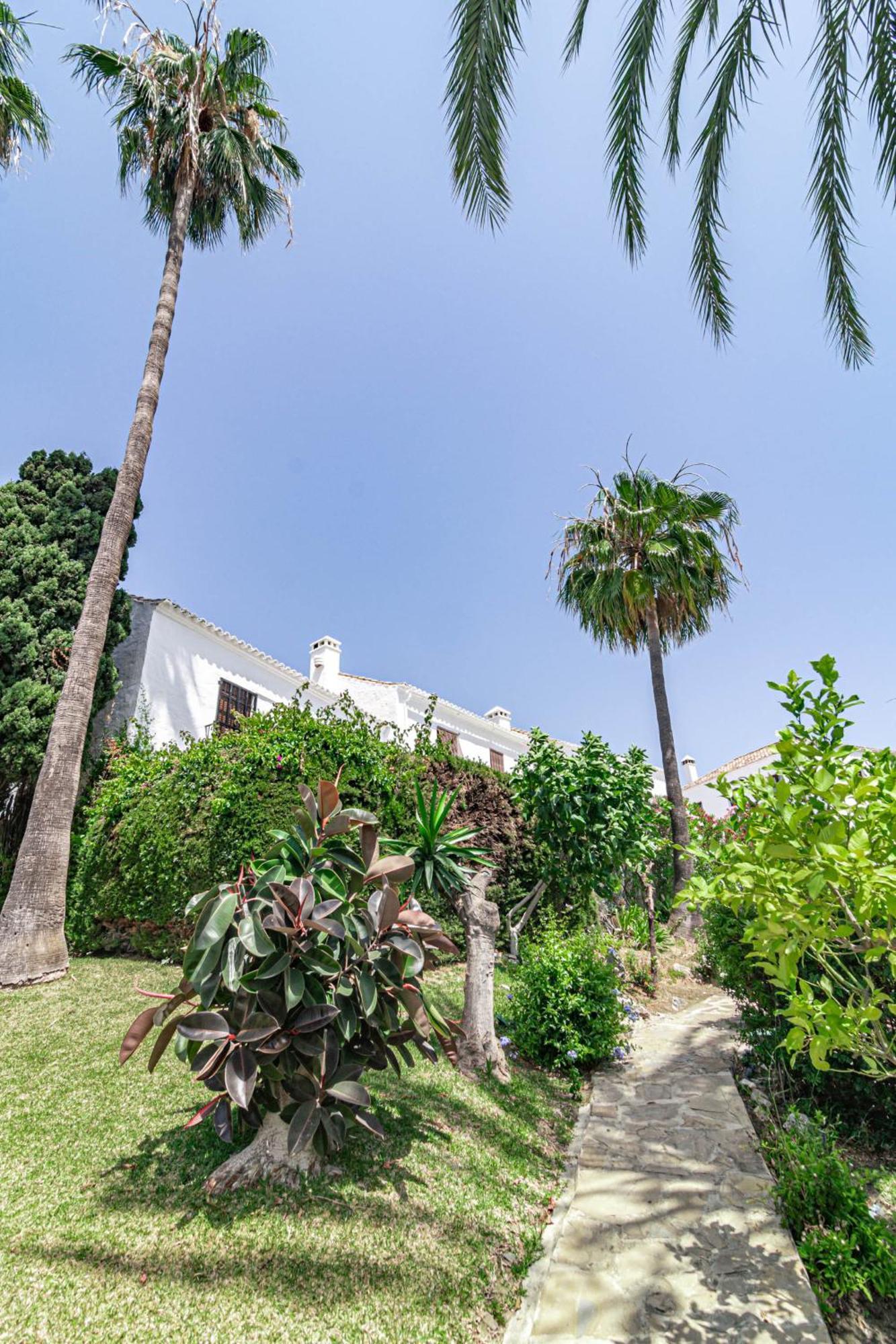 Holiday home Scandinavian Style Townhouse In Nueva Andalucia