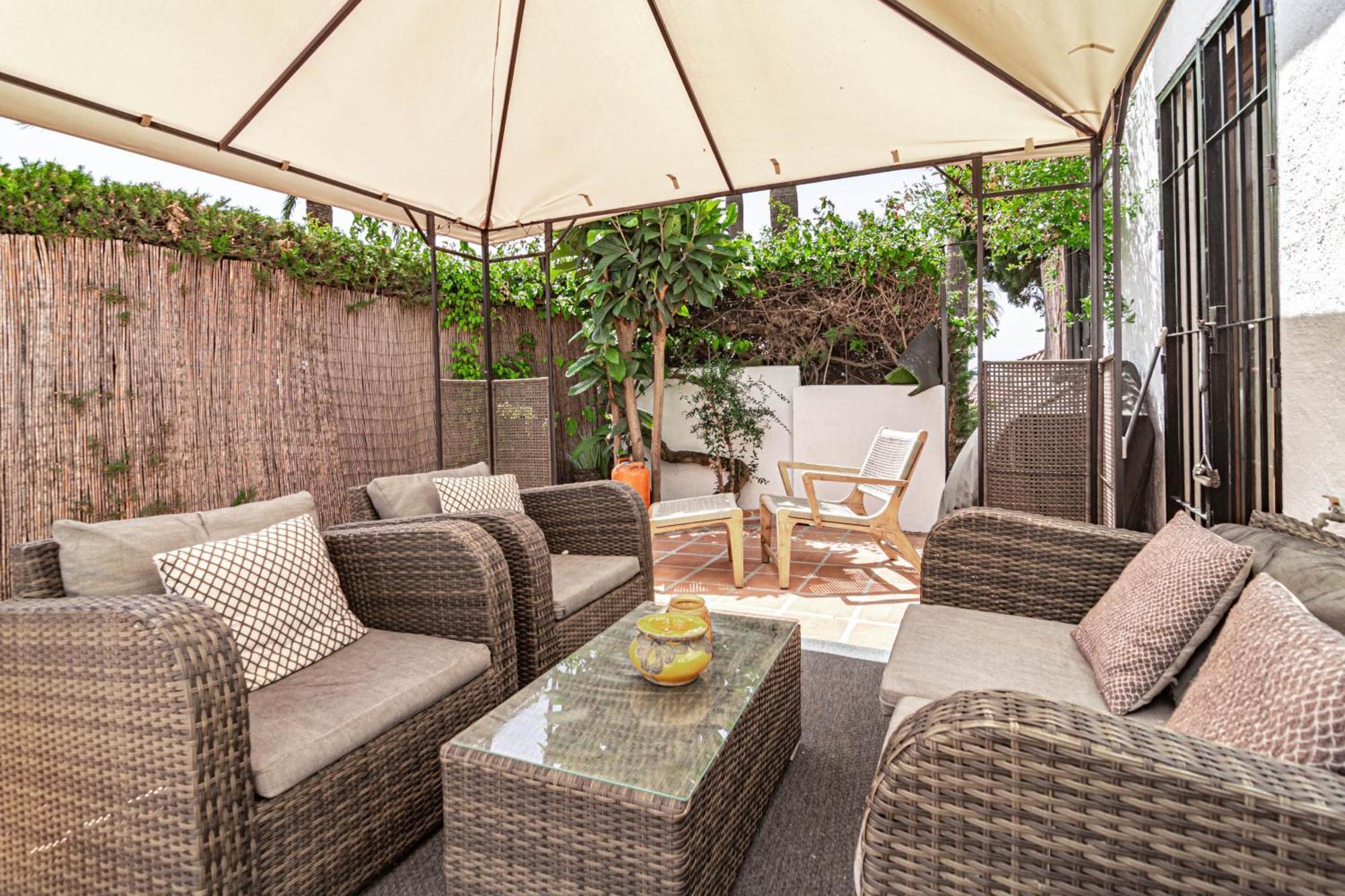 Scandinavian Style Townhouse In Nueva Andalucia Holiday home *