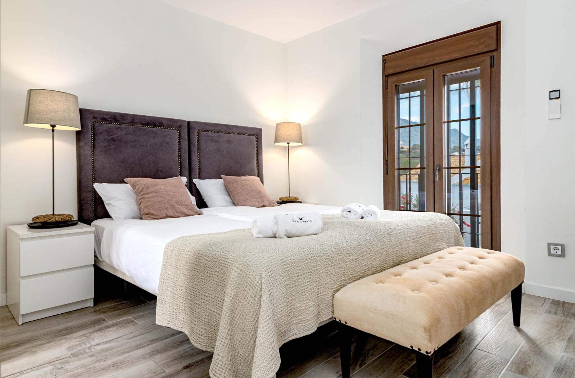Ferienhaus Scandinavian Style Townhouse In Nueva Andalucia Marbella
